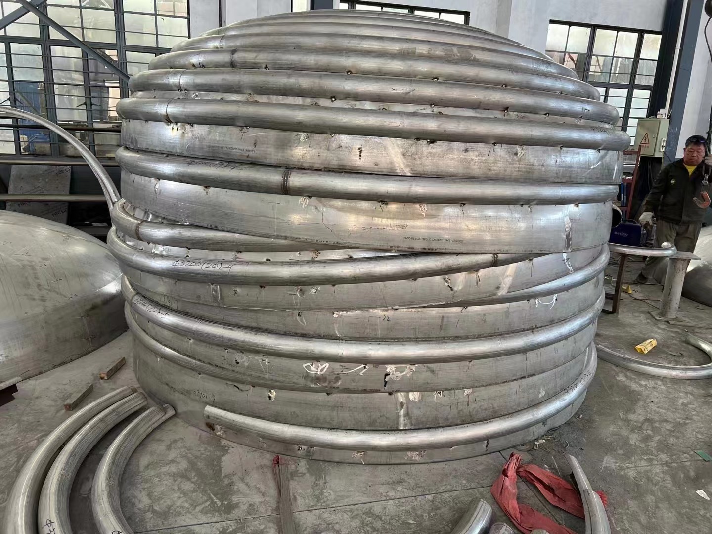 耐高溫的封頭盤管發(fā)展很棒！